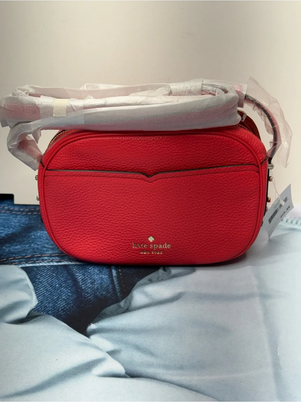 (new+tag) Kate Spade Red/Pink Pebbled Leather Crossbody Bag Adjustable Strap